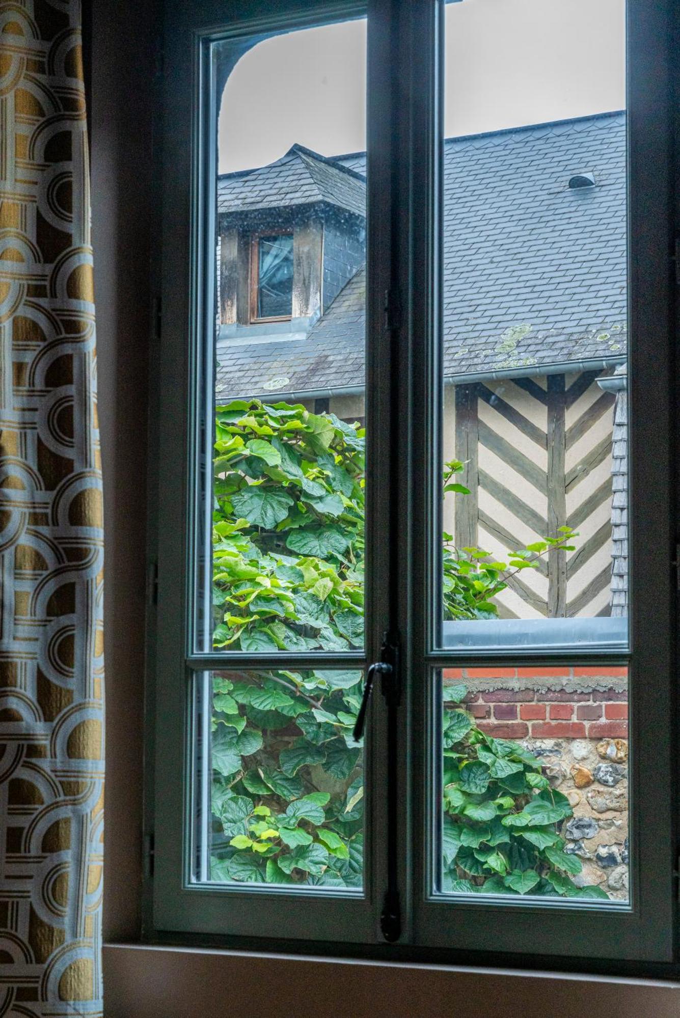 La Mondaine - Idealement Situe, Charme 翁弗勒尔 外观 照片